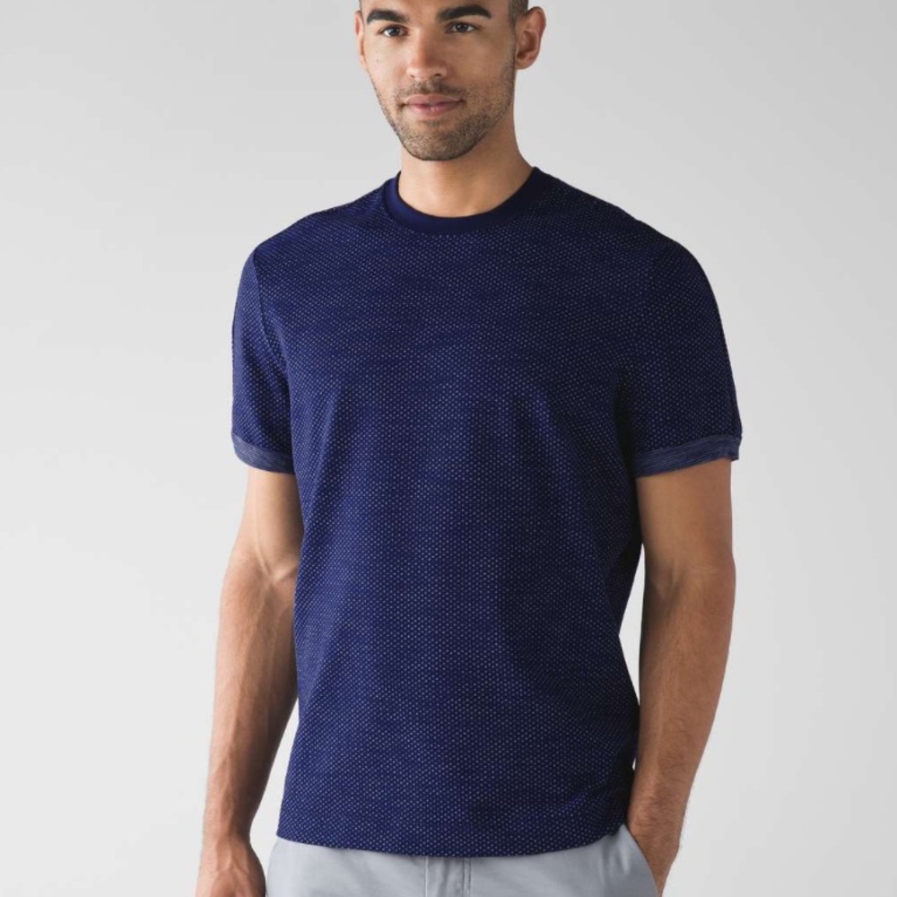 lululemon athletica Deep Blue Short Sleeve Tee